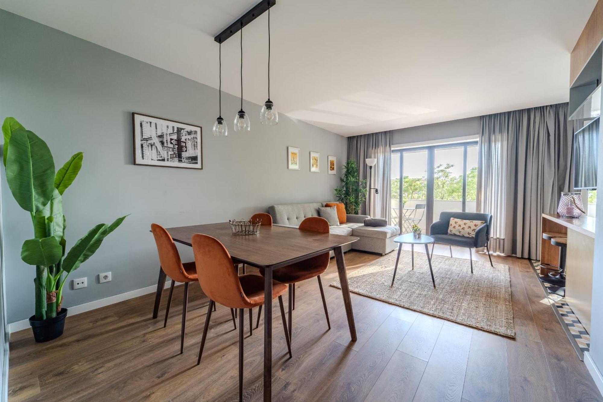 Norton Matos - T2 In The Heart Of By House And People Apartment *